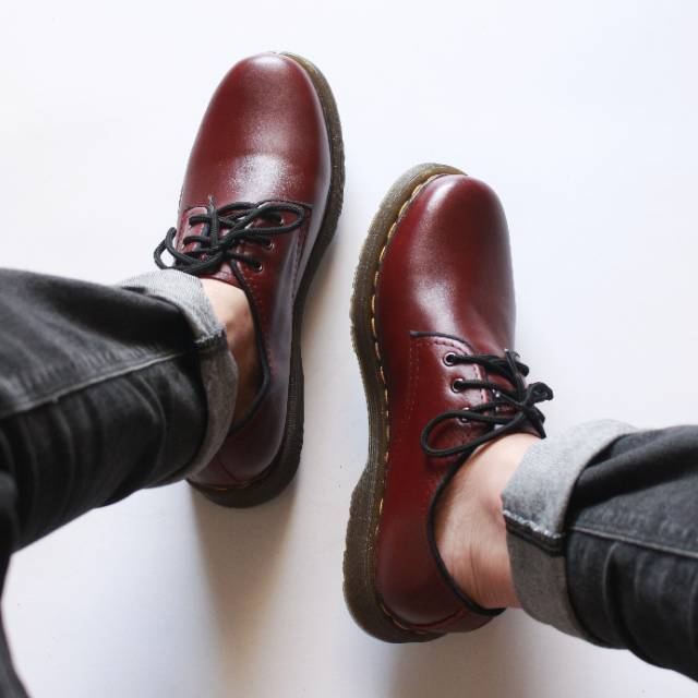 docmart maroon