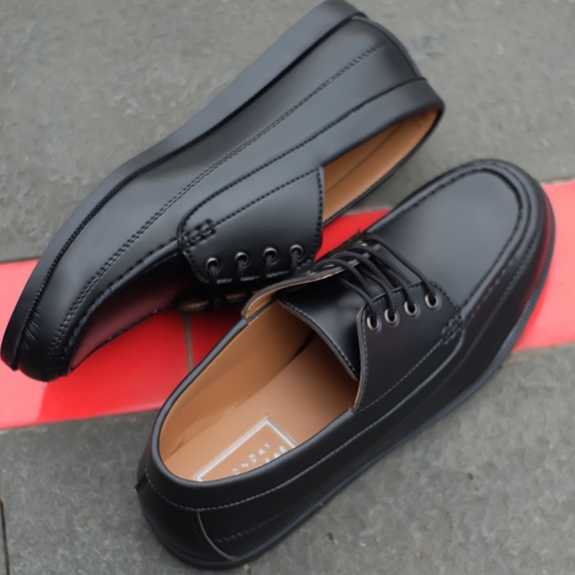 Sepatu Pantofel Pria Monday Marco Black Rajinstore x Monday Footwear Original Sepatu Kerja Formal Ka