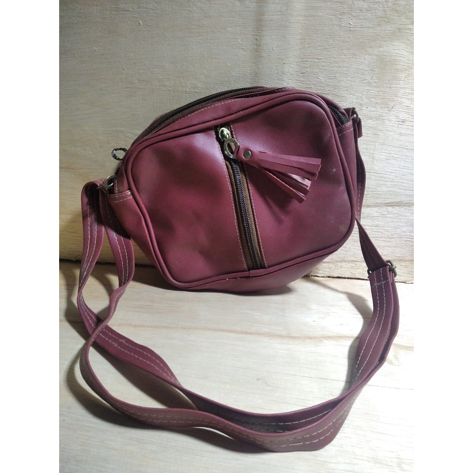 tas selempang wanita kwalitas BRANDED