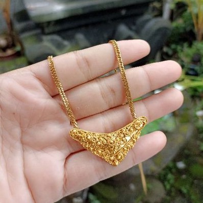kalung titanium mainan alpaka lapis emas