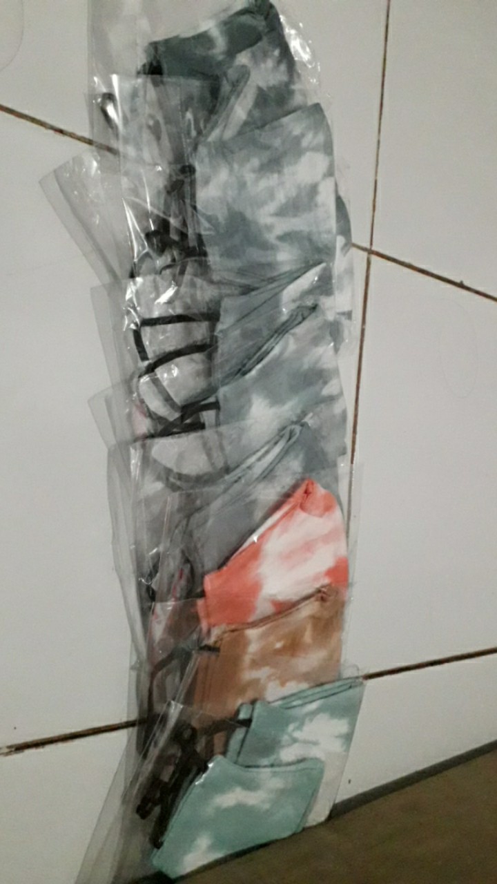 Masker Tiedye Lusinan