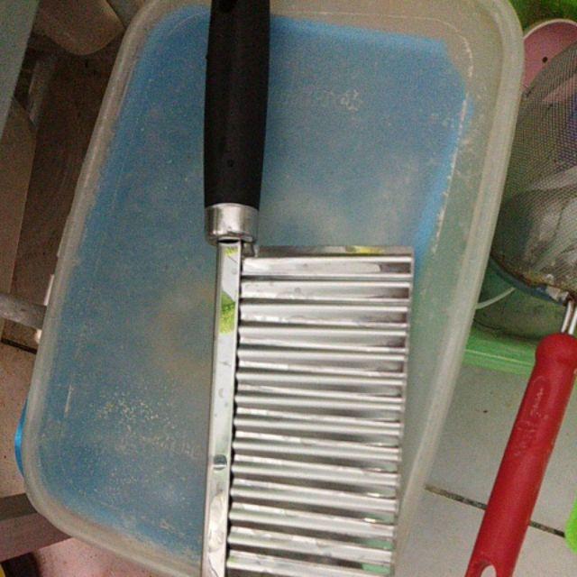 Pisau Iris Bergelombang - Kentang - Wortel - Timun