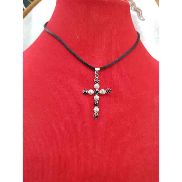 Lt1267E282E liontin salib kristen katolik permata hitam putih white gold emas putih asli kadar 75%