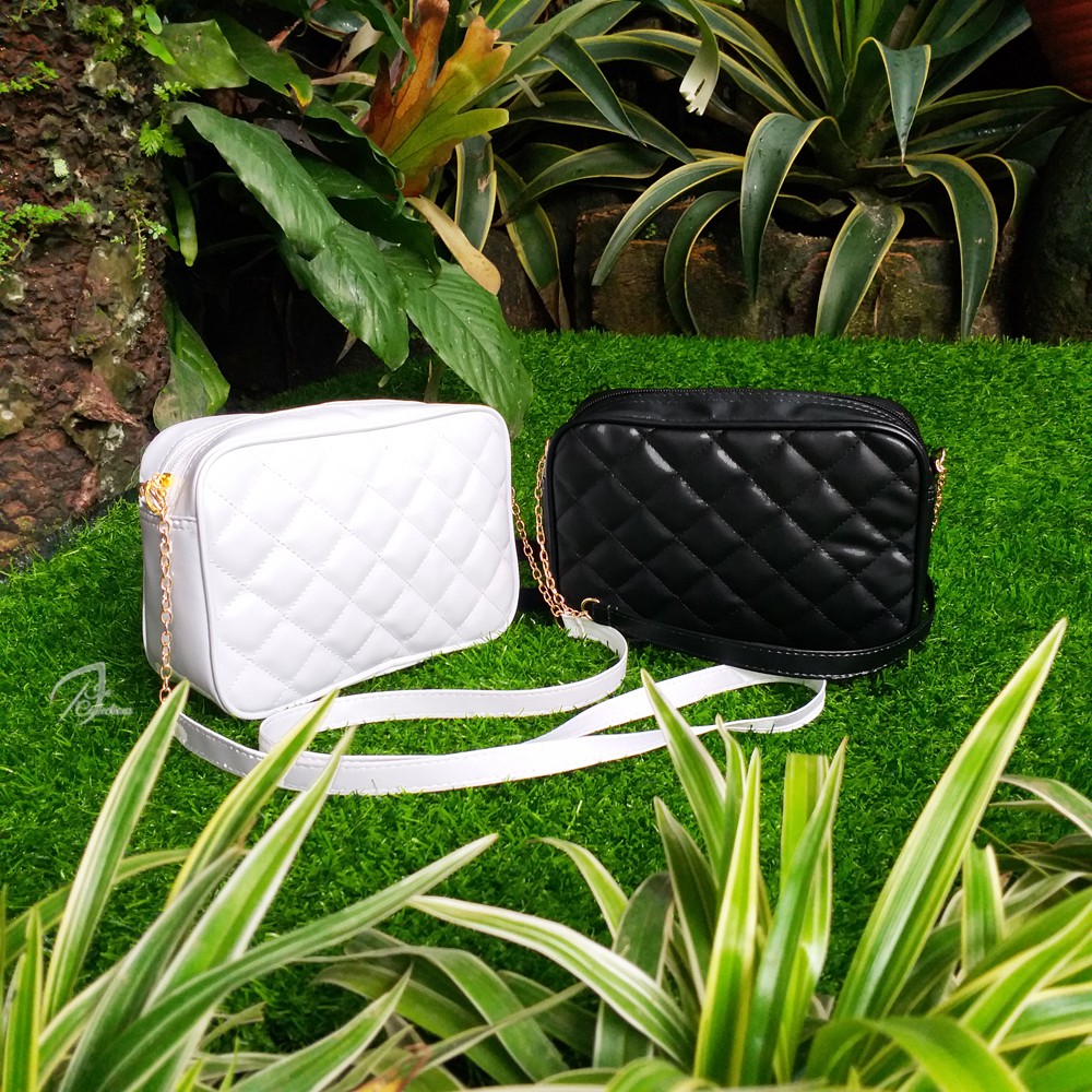 Tas Selempang QUILTED HM Sling Bag Wanita Motif Jait-jait