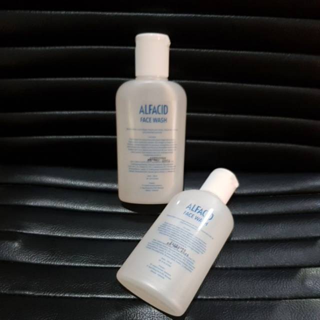 Primaderma Alfacid Face Wash