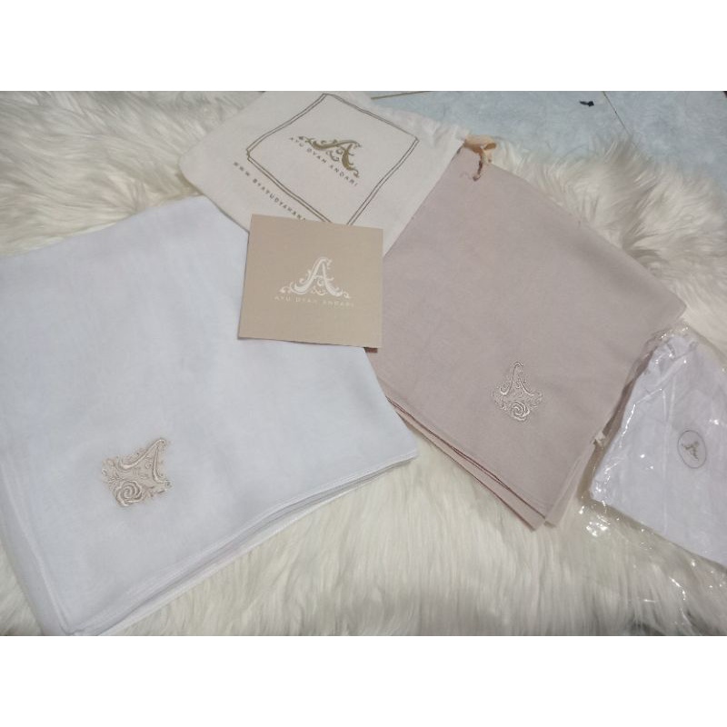 hijab ayu dyah andari plain paris