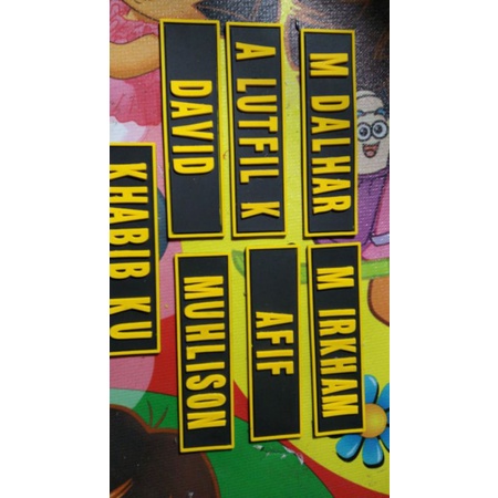 papan nama dada/name tag