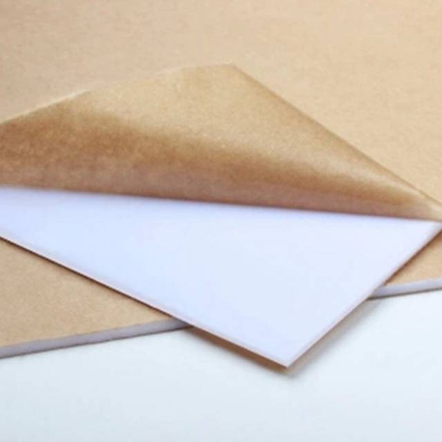 

Acrylic Akrilik Tebal 2mm 20 x 30 cm Warna Putih Susu