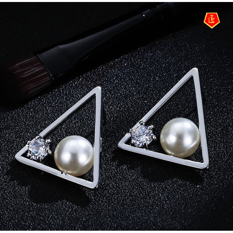 [Ready Stock]Simple Triangle Rhinestone Pearl Ear Studs High Profile Fashion