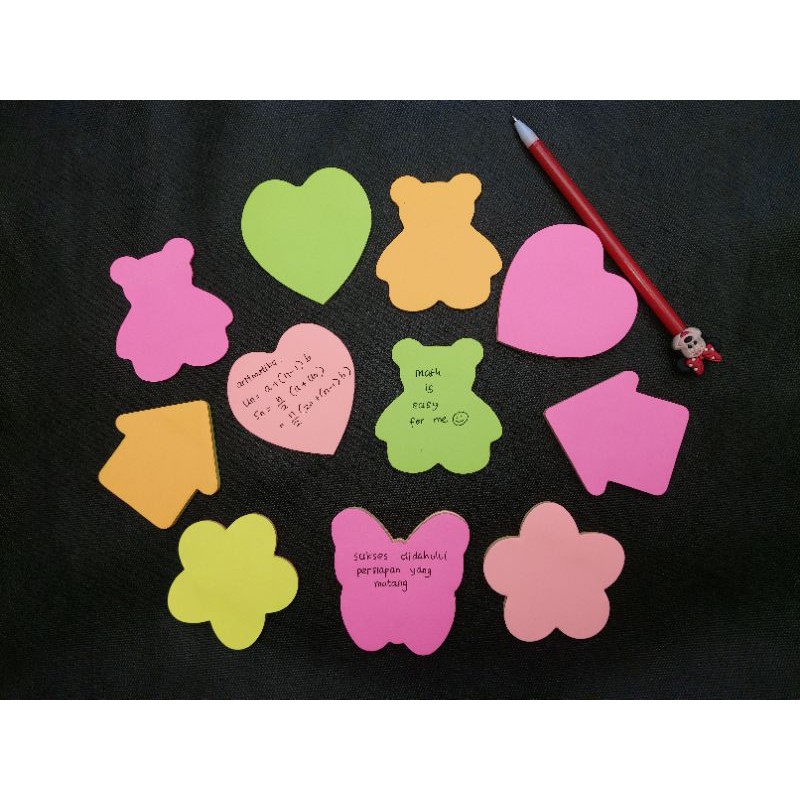 Sticky note berbagai macam bentuk dan warna. pembatas buku, (20 lbr, 1warna)