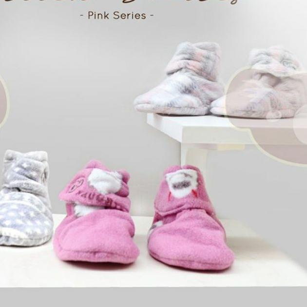 ( BISA ) Fitted booties Cuddle Me / kaos kaki newborn / sepatu prewalker cuddleme fitted booties cud