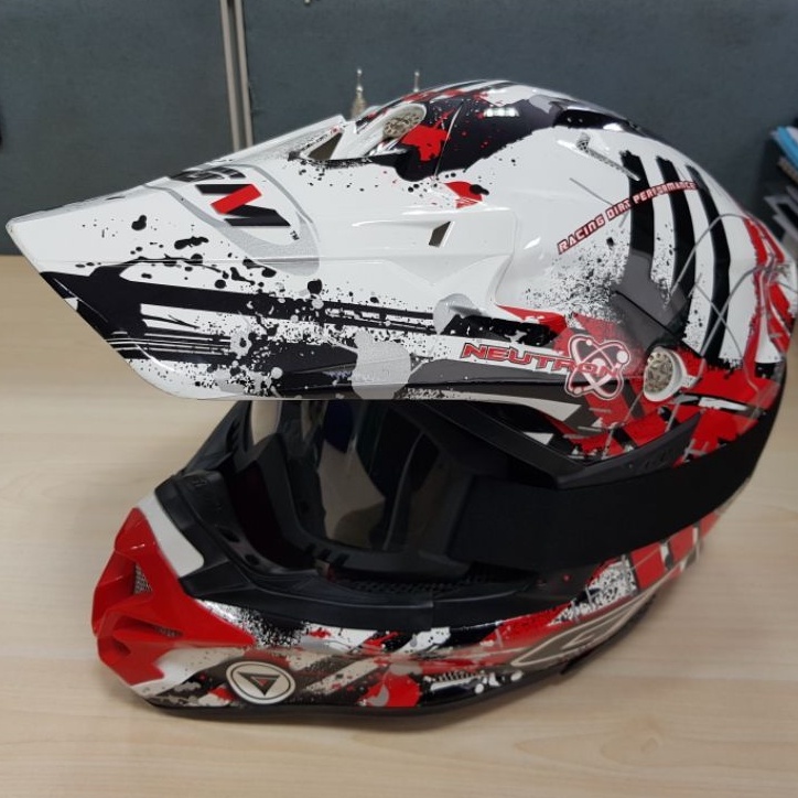 HELM GM (BONUS GOOGLE) SUPER CROSS RED WHITE NEUTRON