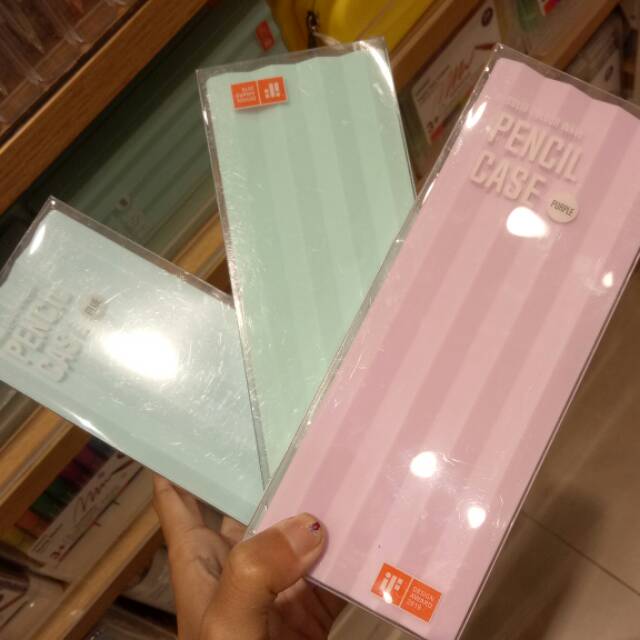 

PENSIL CASE MINISO