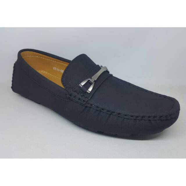 Sepatu Loafers Casual Santai Laki Cowok KYNZARA MEN ST11-057 Black