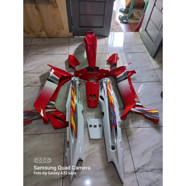 Cover body Fiz r fullset striping original