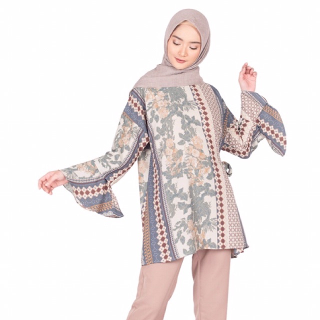 NEW - Ria Miranda Plasma Top