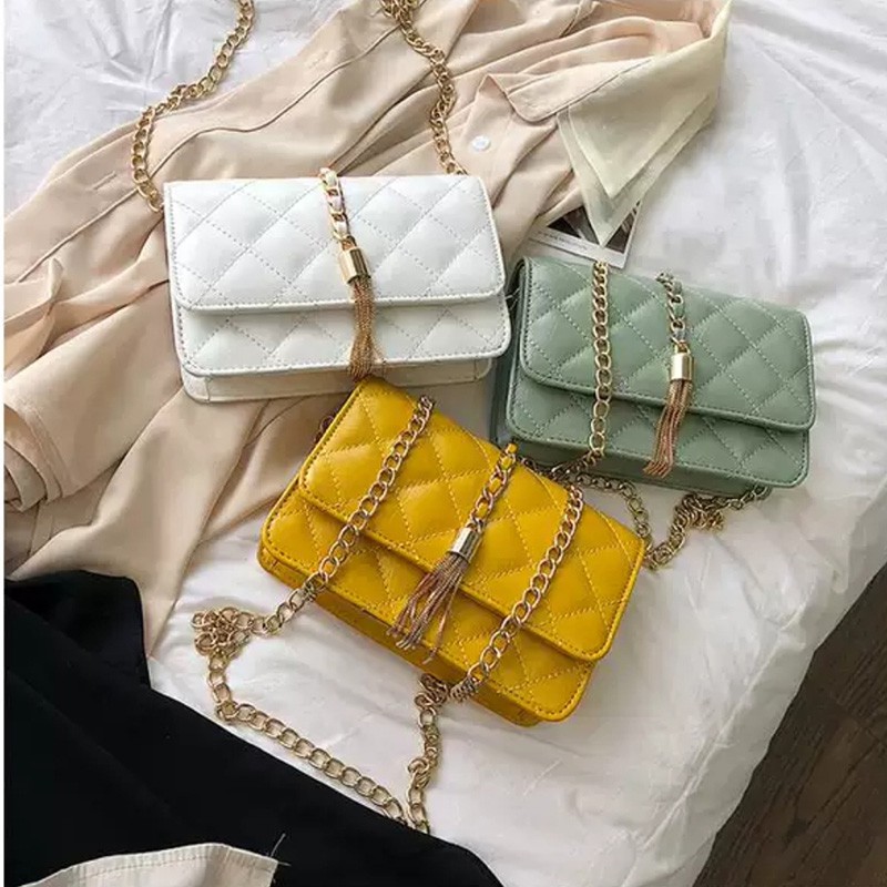 tas impor wanita selempang kulit pu  handbag slingbag rumbai murah