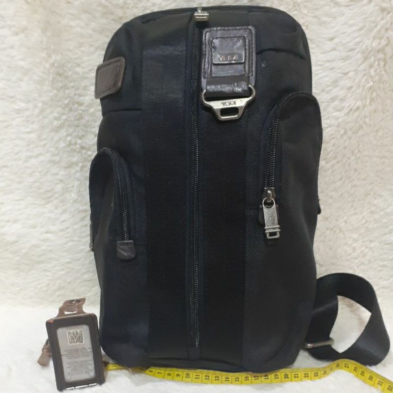 Tas Second / Preloved TUMI 22318DH SLING, CROSS BODY Hitam