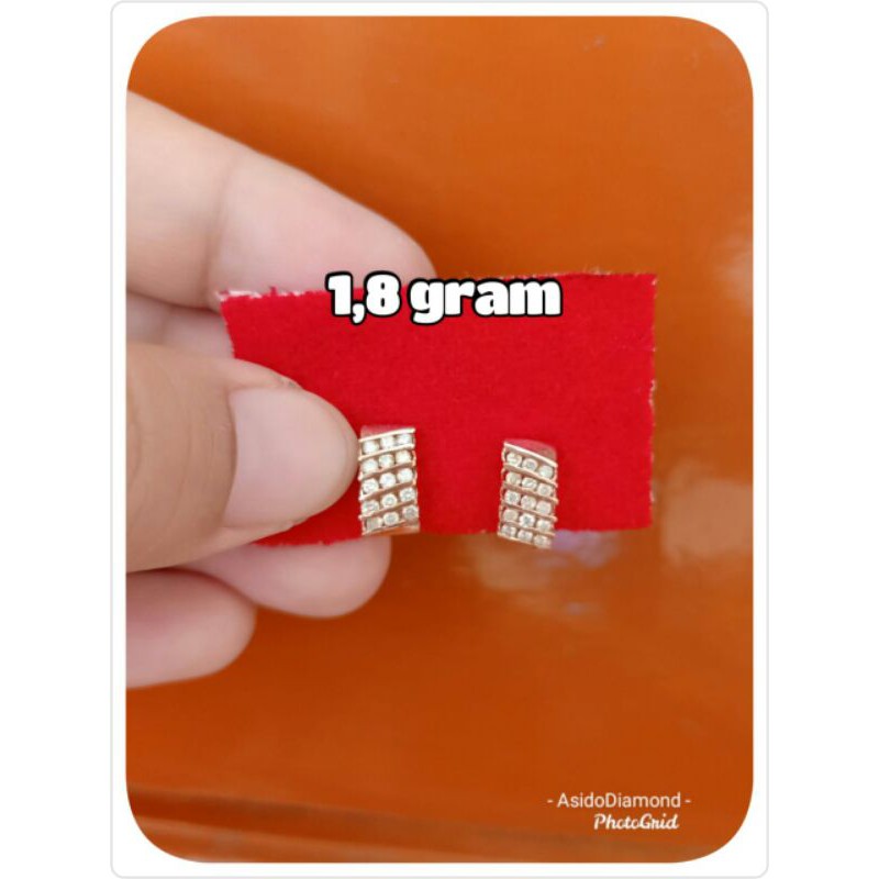 Berlian medan anting baris 3 jepit