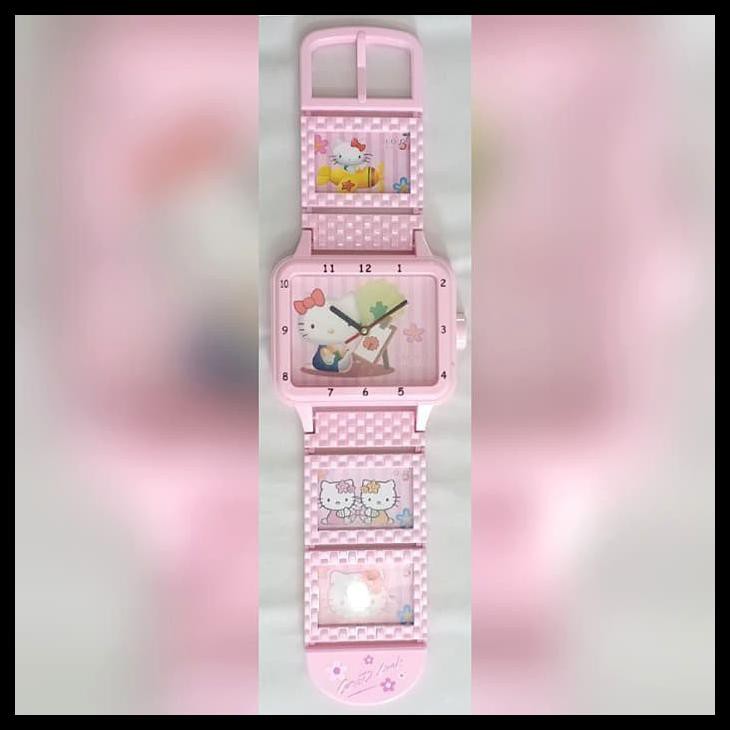 Cuci Gudang Jam Dinding Bentuk Jam Tangan Plus Frame Foto Doraemon Dan Hello Kitty - Merah Muda