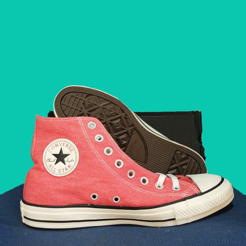 red converse shoe carnival