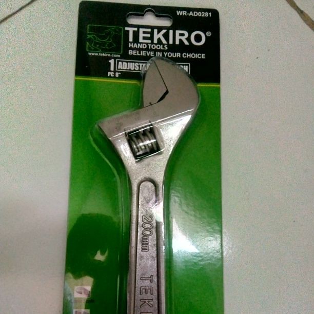 TEKIRO ADJUSTABLE WRENCH KUNCI INGGRIS 200 MM 8 INCH ORIGINAL Kunci Inggris 8 in Tekiro