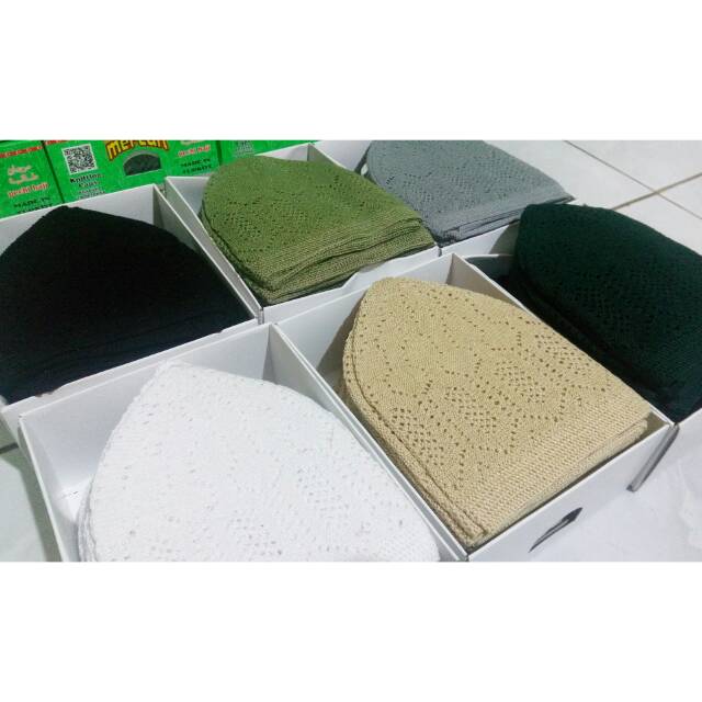 peci turki/kopiah rajut/peci rajut/peci mercan