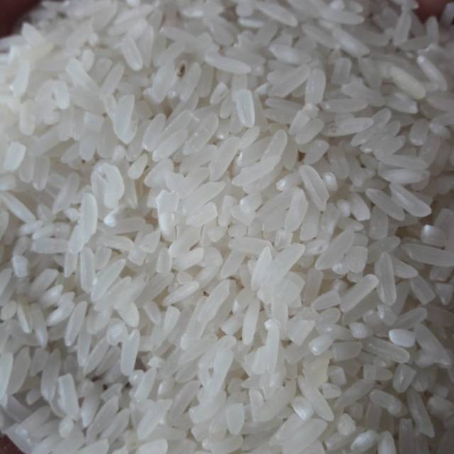 

Beras medium kemasan 5 kg