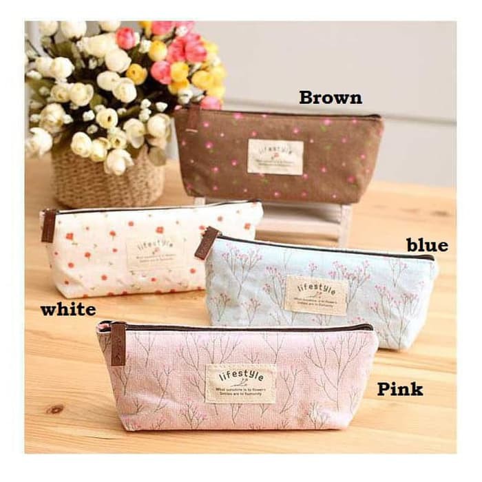 

BL Tempat Pensil Kain Lifestyle Import/ Pencil Pouch / Tempat Kosmetik Kain