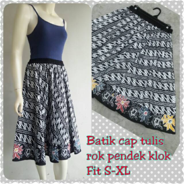 Rok batik pendek klok parang baris hitam putih