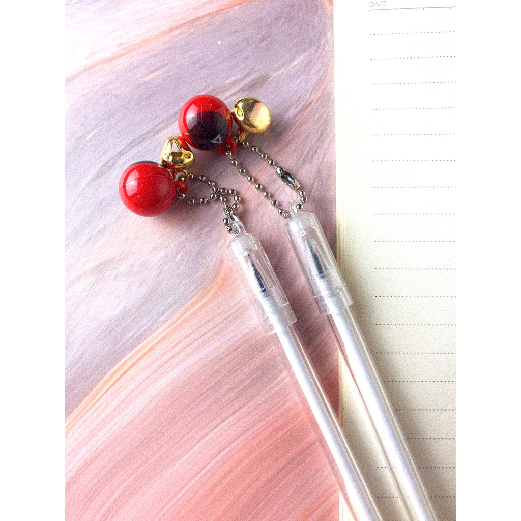 

Pulpen/Bolpen/Alat Tulis/ Pen/ Gel Warna Hitam Gantungan Karakter SquIdGAME, Lucu, Unik, dan Murah !!