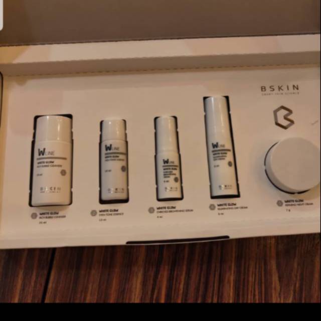 BSKIN W LINE TRAVEL KIT (PAKET KECIL)