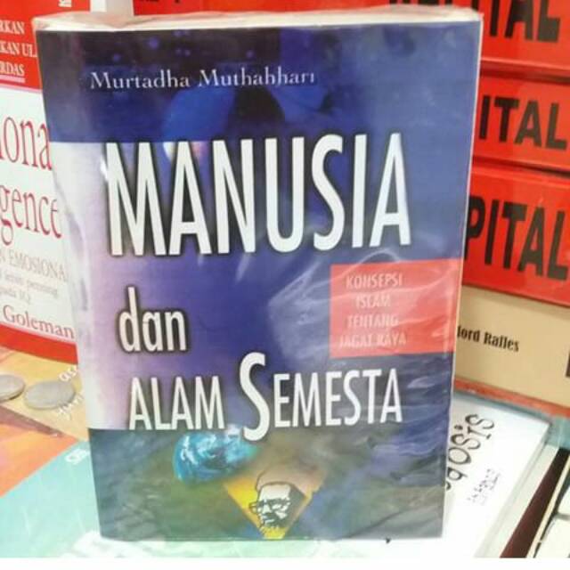 Manusia dan alam semesta