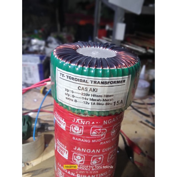 trafo toroid donat buat cas aki out 14v 15A extra 12v buat kipas.bisa juga buat power supply