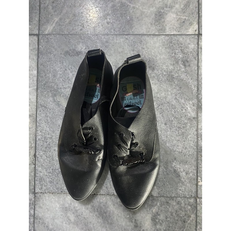 Preloved sepatu cewek gosh