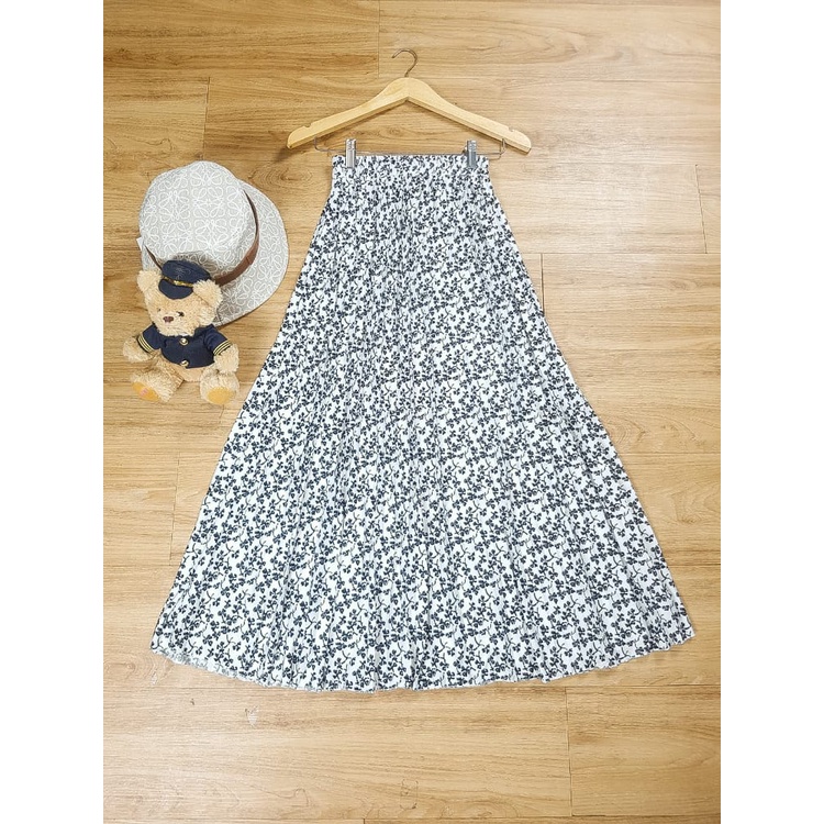 GS-ROK PLISKET DAISY PREMIUM / LILY DAILY PREMIUM /ROK PLISKET PANJANG/ROK PLISKET MOTIF BUNGA-ROK LILY PUTIH
