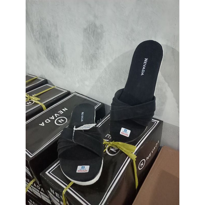 [GRATIS ONGKIR] PROMO SANDAL SLOP WANITA MURAH | SANDAL SLOP NVD POLOS-Hitam