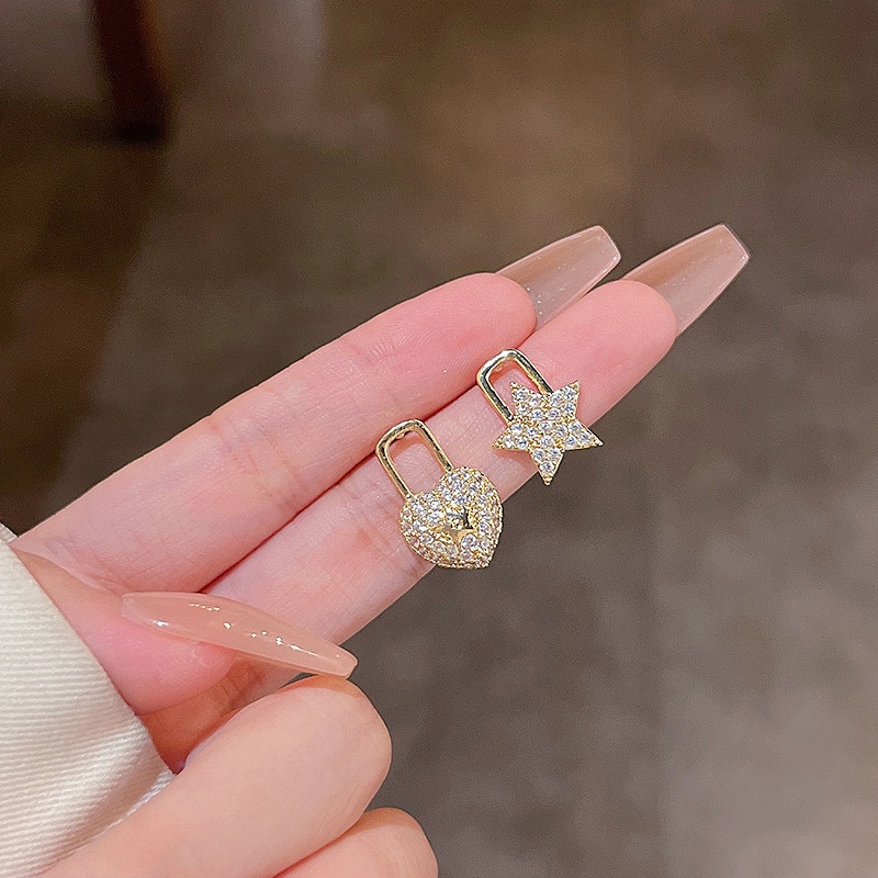 Anting Tusuk Sterling silver 925 Desain Bintang / Hati Hias Zircon Untuk Wanita