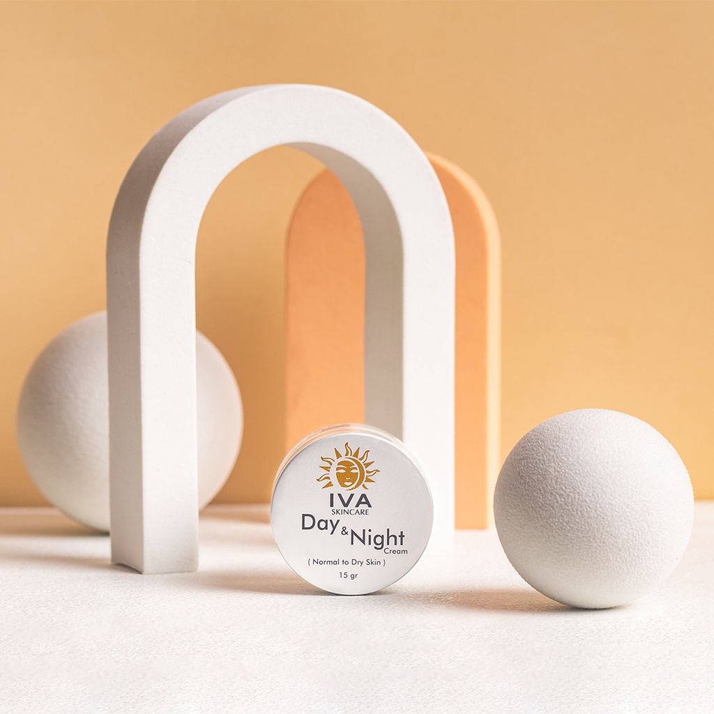IVA Skin Care Day & Night Cream