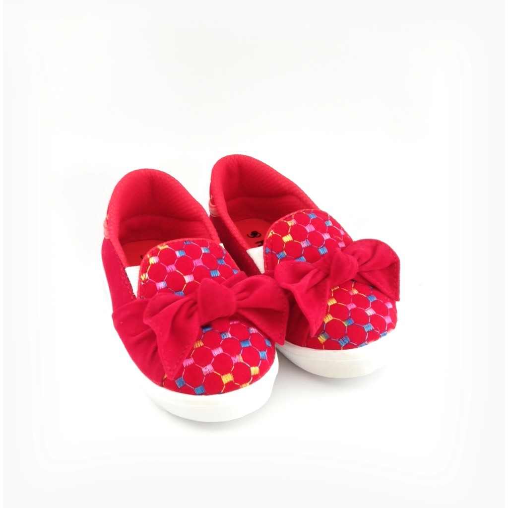 Misius Sepatu Santai Slip On Anak KIARA - Merah