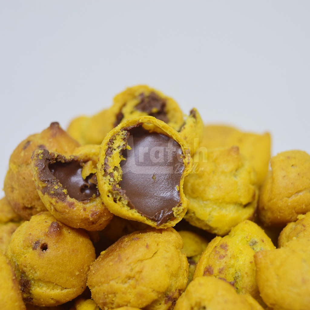 Soes kering coklat lumer 1kg