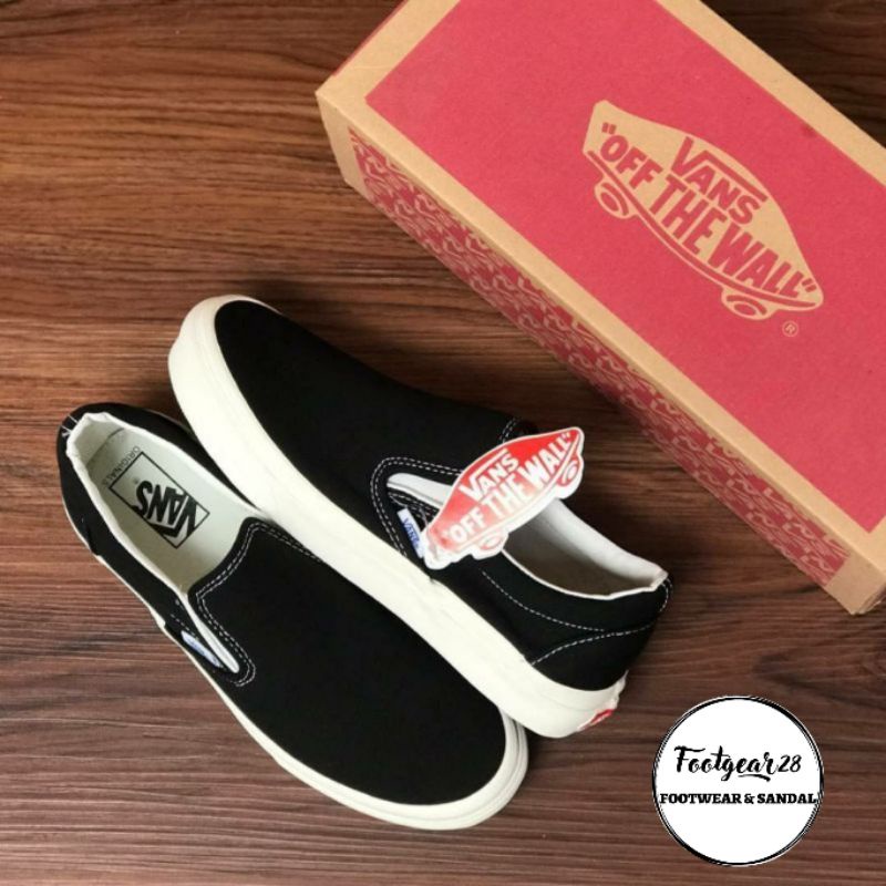 SEPATU SLIP ON CHECKERBOARD KLASIK / VANS SLIP ON / VANS CATUR SLIP ON TERLARIS