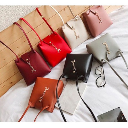 JKT - Tas Selempang Rusa / Slingbag Kancing Rusa Polos / Tas Wanita / Tas Selempang / Tas Import