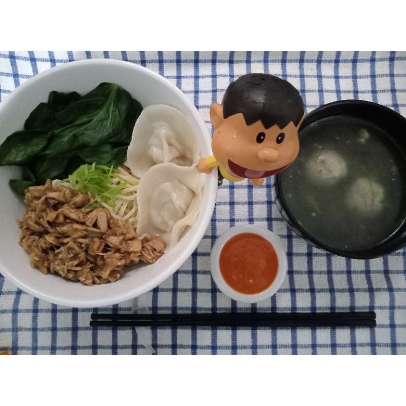 

Mie Ayam Bakso Pangsit