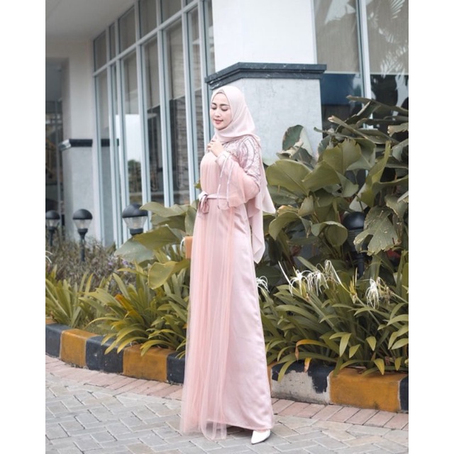 wedding dress-dress pengantin -dress kondangan- dress muslim-dress tunangan- gamis muslimbgamis kondangan gamis terbaru- gaun pengantin-GAUN lamaran-GAUN wisuda-GAUN 2022