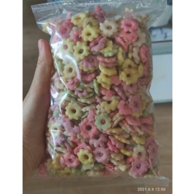 

Camilan jaman dulu Sakura Warna murah isi 200 gr