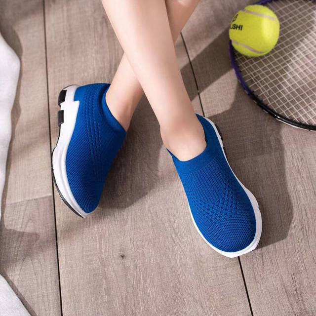 (LOLI-JKT) C118  unisex nyaman dipakai/ ringan/unisex shoes (LOCHIC)