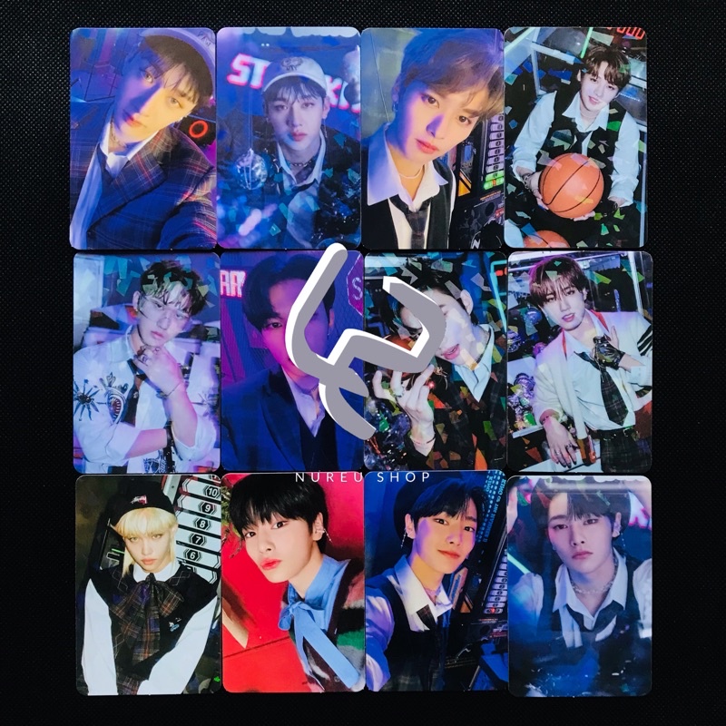 STRAY KIDS - Christmas EveL (Photocard: Bang Chan Lee Know Changbin Hyunjin Han Felix Seungmin I.N)