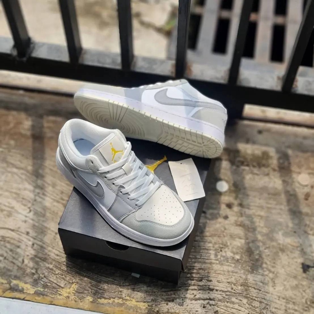 Ni ke Air Jordan 1 Low Paris