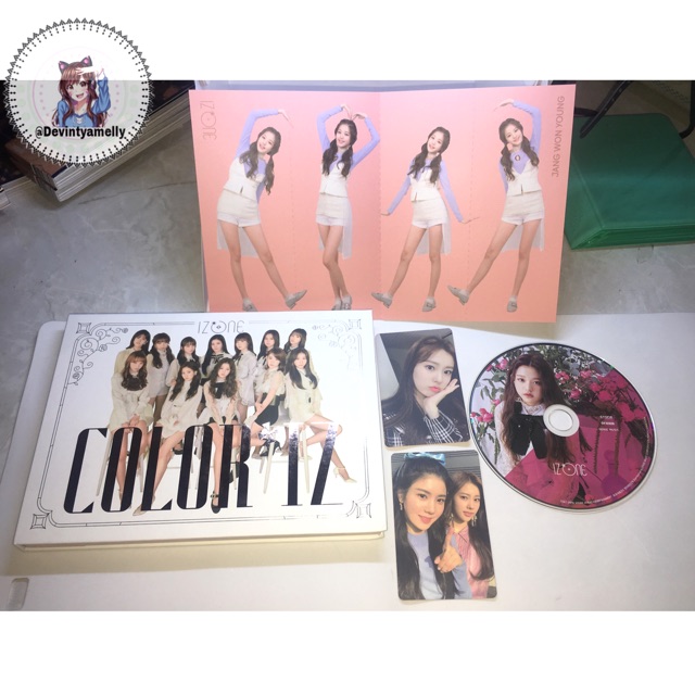 [SHARING] IZ*ONE IZONE 1st ALBUM - COLOR*IZ COLORIZ wonyoung eun bi Cd wonyoung